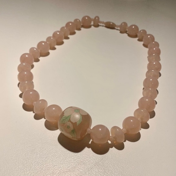 VINTAGE | 80’s Pink Floral Necklace - Picture 1 of 7